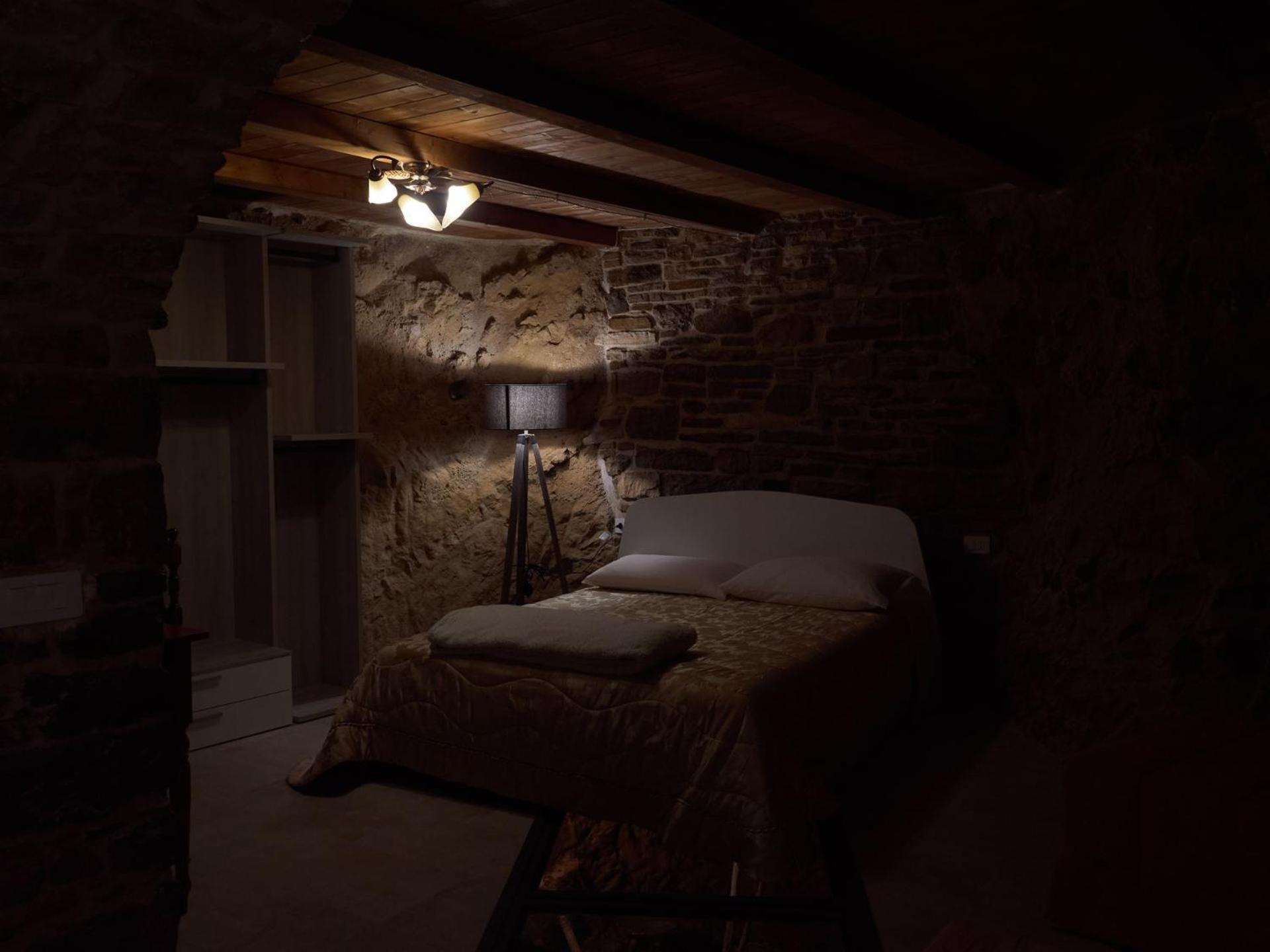 Pietra Montecorvino Il Cortiletto Del Borgo Bed & Breakfast エクステリア 写真